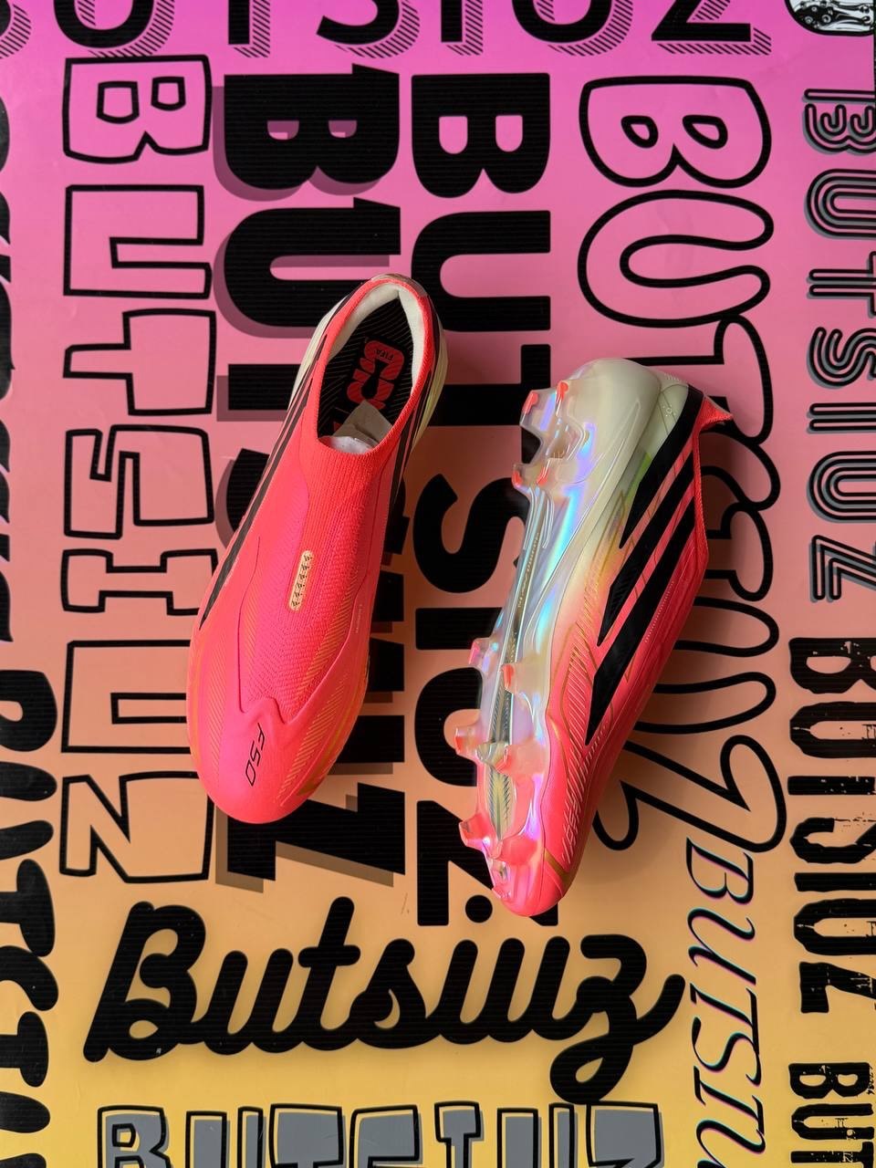 F50 HYPERFAST ELITE LACELESS FG