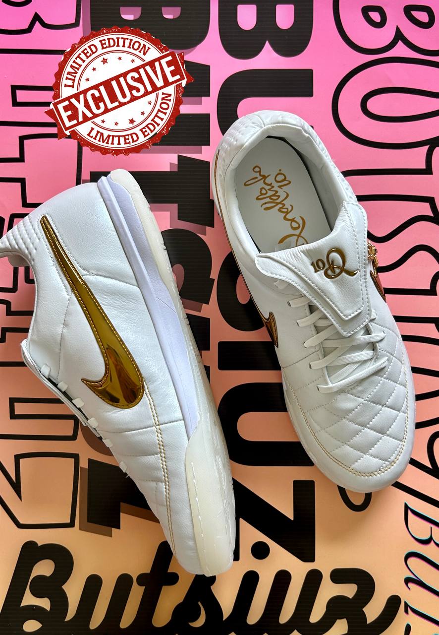 Nike Tiempo Legend
Ronaldinho Touch of Gold